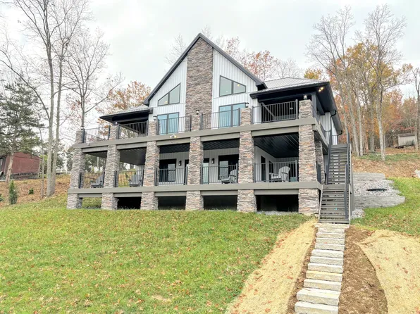 465 Cedar Hill Dr, Williamstown, KY 41097