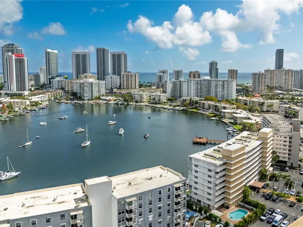 427 Golden Isles Dr APT 11H, Hallandale Beach, FL 33009