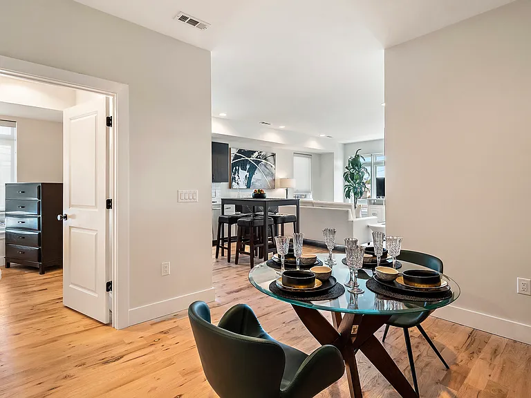 705 S 16th St #3 — Photo 13