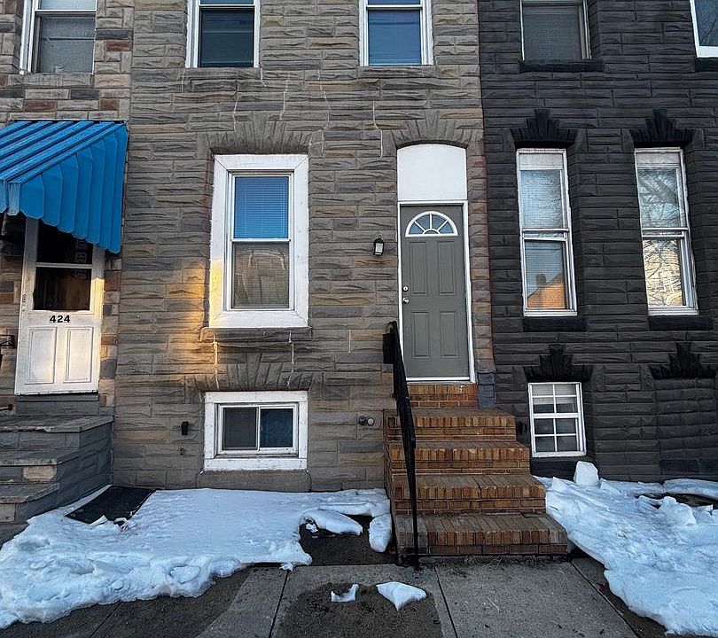 1st image of 422 S Smallwood St