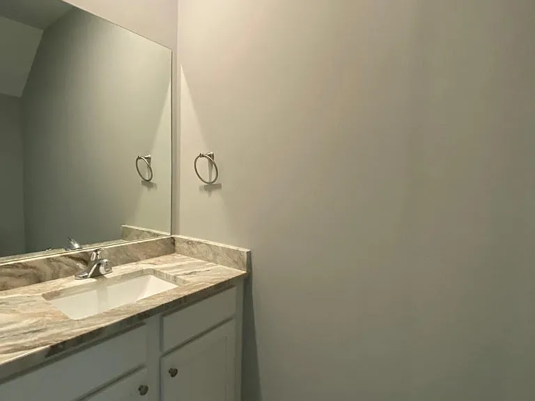 672 Denton Blvd #1 — Photo 6