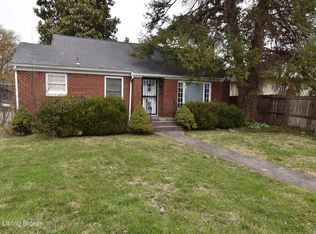 104 W Daugherty Ave, Bardstown, KY 40004