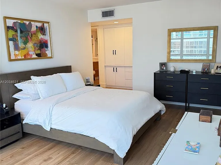 1925 Brickell Ave #2011 — Photo 19