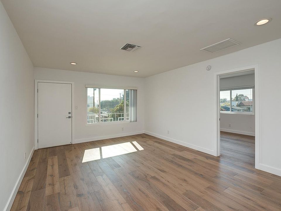 1st image of 510 N Virgil Ave