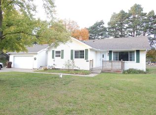 451 Cumings Ct NW, Sparta, MI 49345