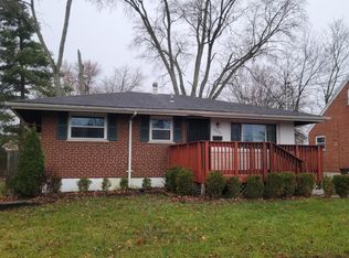 2445 Garrison Dr, Cincinnati, OH 45231