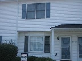 5th image of 3802 Sterling Pointe Dr Unit B9