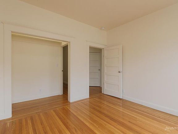 5th image of 1664 Larkin St #20A