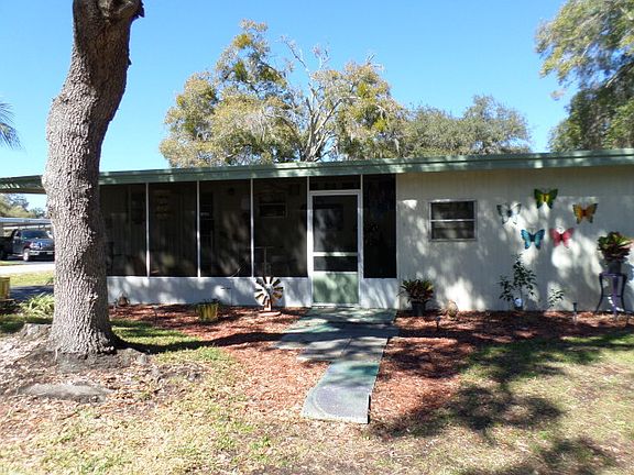 2nd image of 108 Camellia Dr