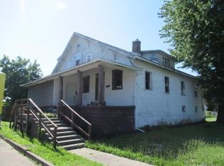 253 W 29th St, Anderson, IN 46016