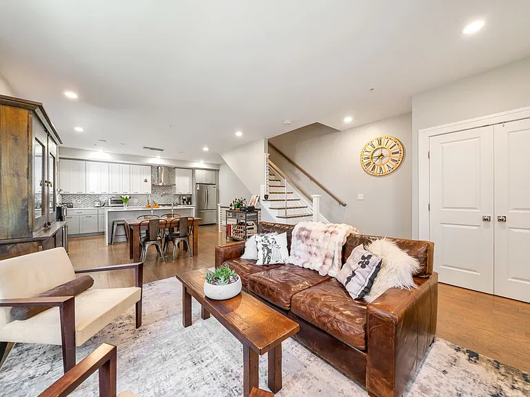 55 Hutchings St #4 — Photo 10