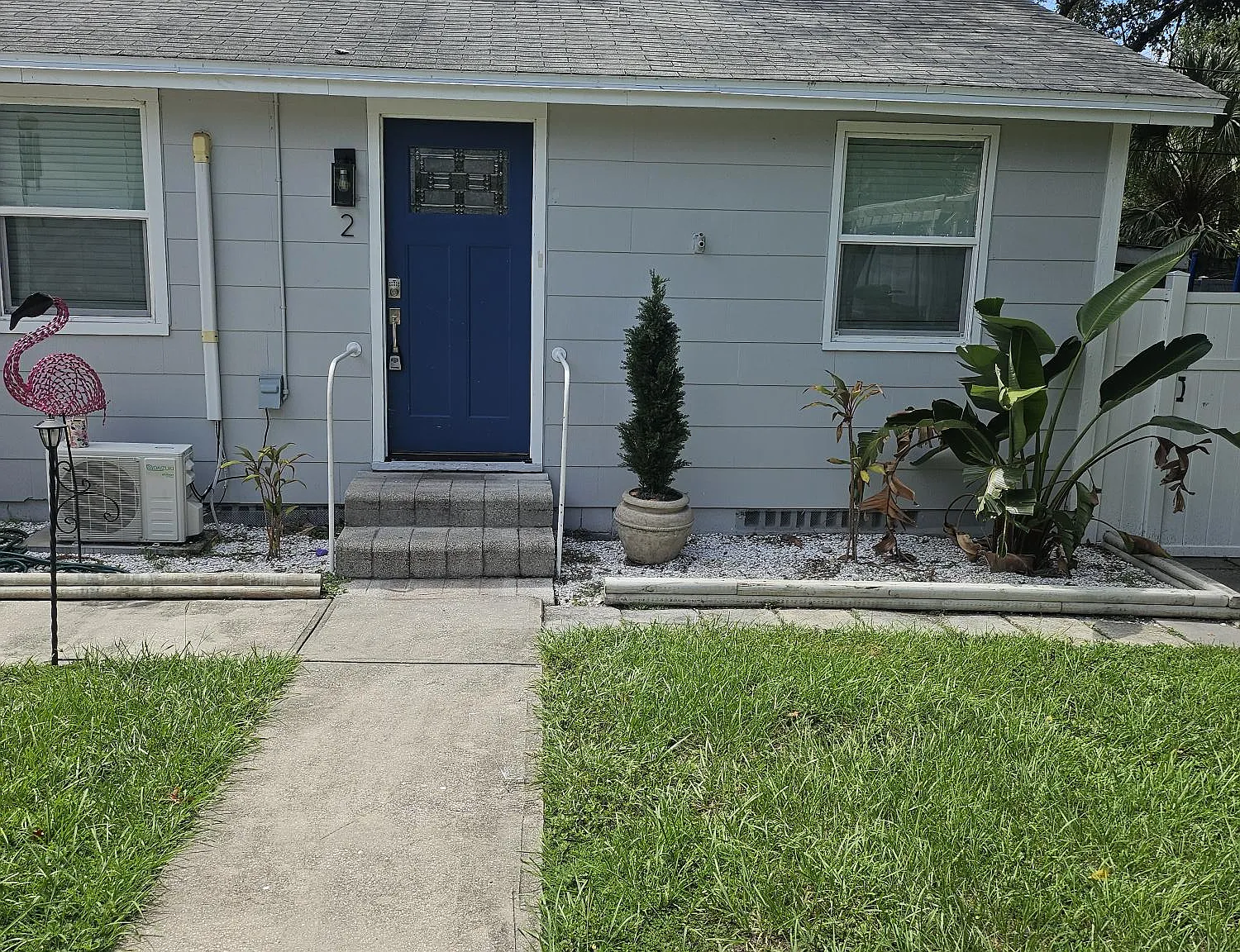 1 bed, 700 sqft, $1,300 — Photo 1