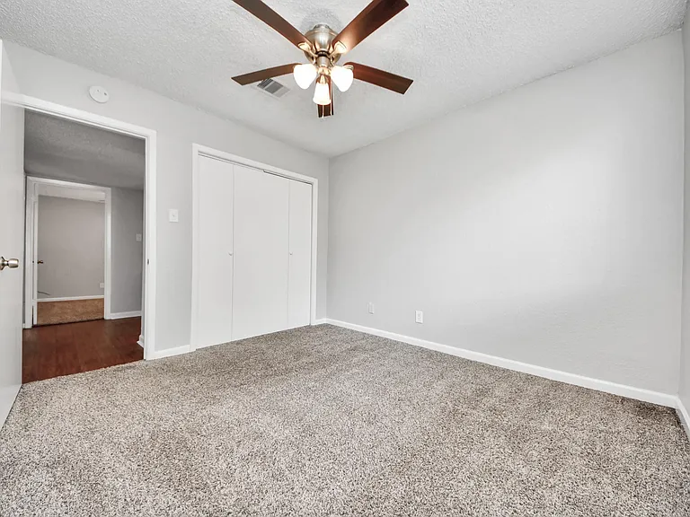 16714 Britford — Photo 32