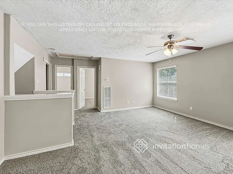 2721 Leroy St — Photo 20