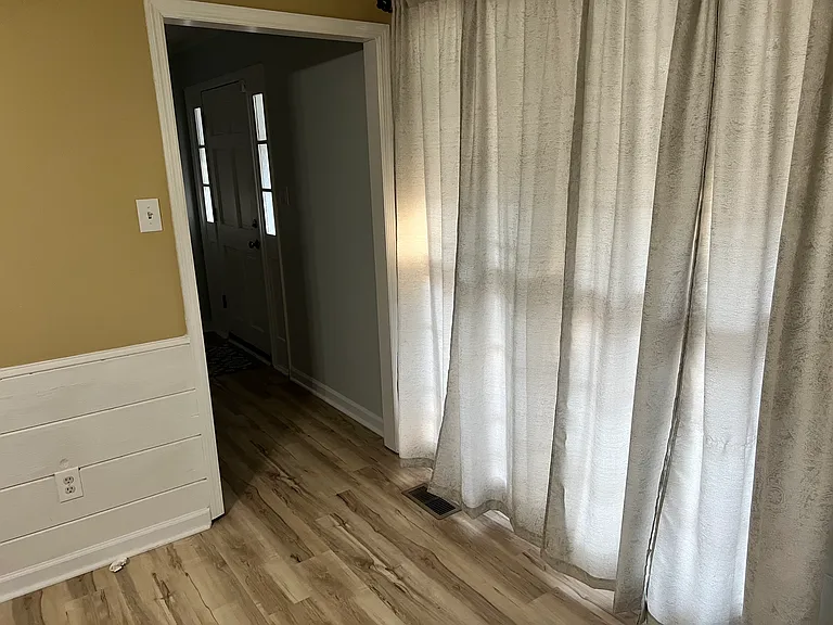 3616 Daughtridge Dr — Photo 6