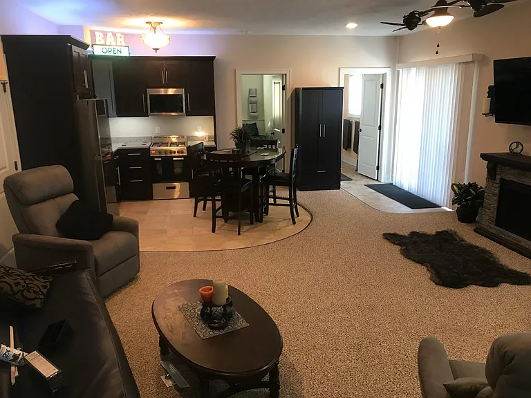 Luxurious super cozy open practical