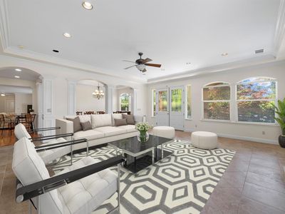 3201 Mountain View Ave, Sacramento, CA, 95821