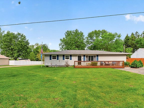 5th image of 9489 Hyde Rd