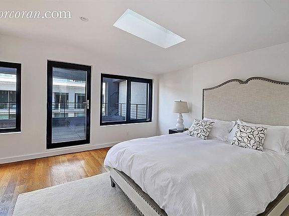 5th image of 100 Gold St #Penthouse A