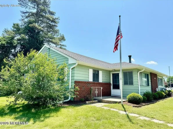 19B Mallard Street, Manchester, NJ 08759