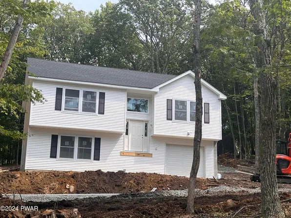 118 White Pine Dr, Milford, PA 18337