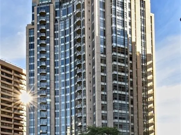 10776 Wilshire Blvd #404, Los Angeles, CA 90024