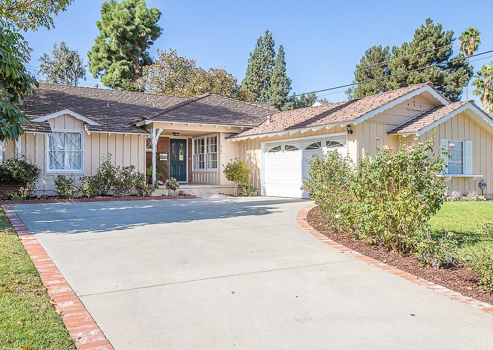 1st image of 9143 Valjean Ave