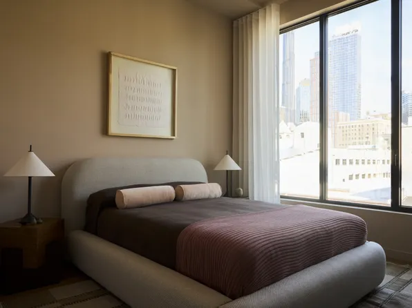 323 Bergen Street image 7 of 19