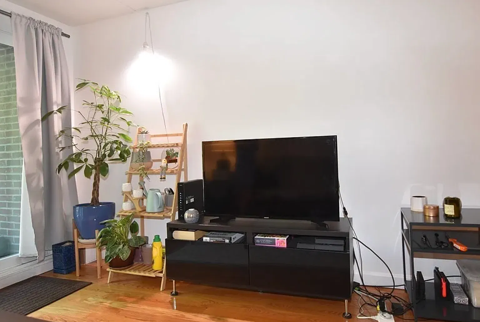 2 bed, $3,250 — Photo 2