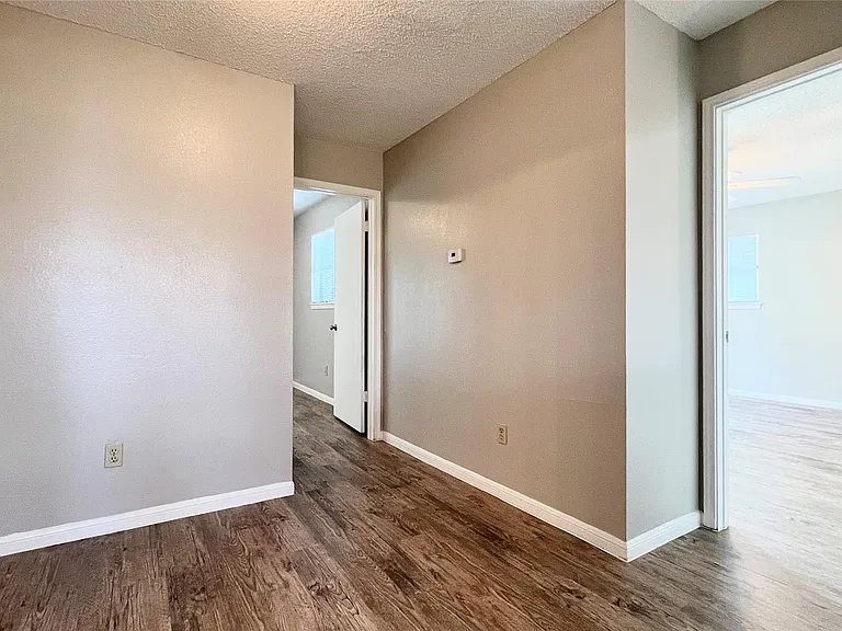 9201 Simmons Rd #117 — Photo 11