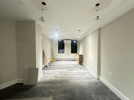 Rented by Dream Space Realty | media 10