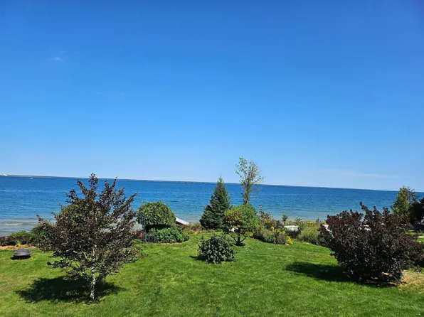 2125 Partridge Point Rd N, Alpena, MI 49707