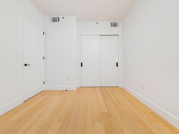 5th image of 224 W 124th St #1762