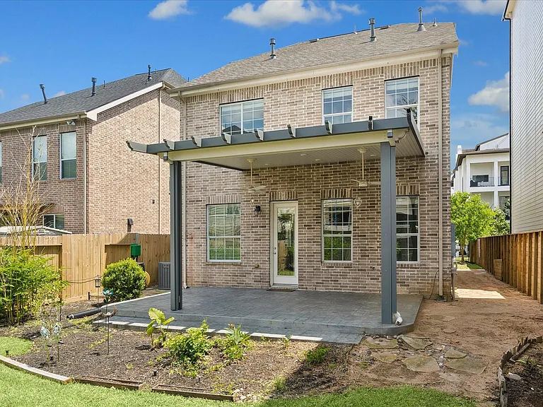 7608 Janak Dr — Photo 29