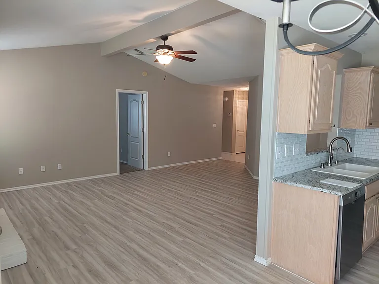 8055 Quail Ridge Rd — Photo 7