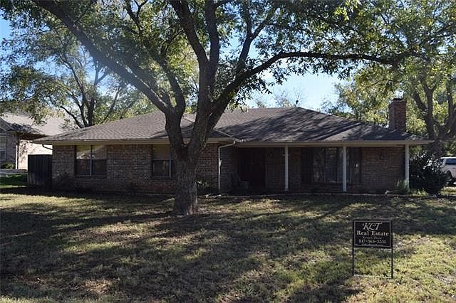 1st image of 9009 Hickory Hill Dr