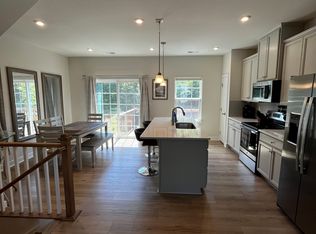 3011 Beeler Ln, Charlotte, NC 28208