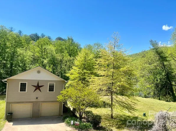 99 Bayside Dr, Sylva, NC 28779