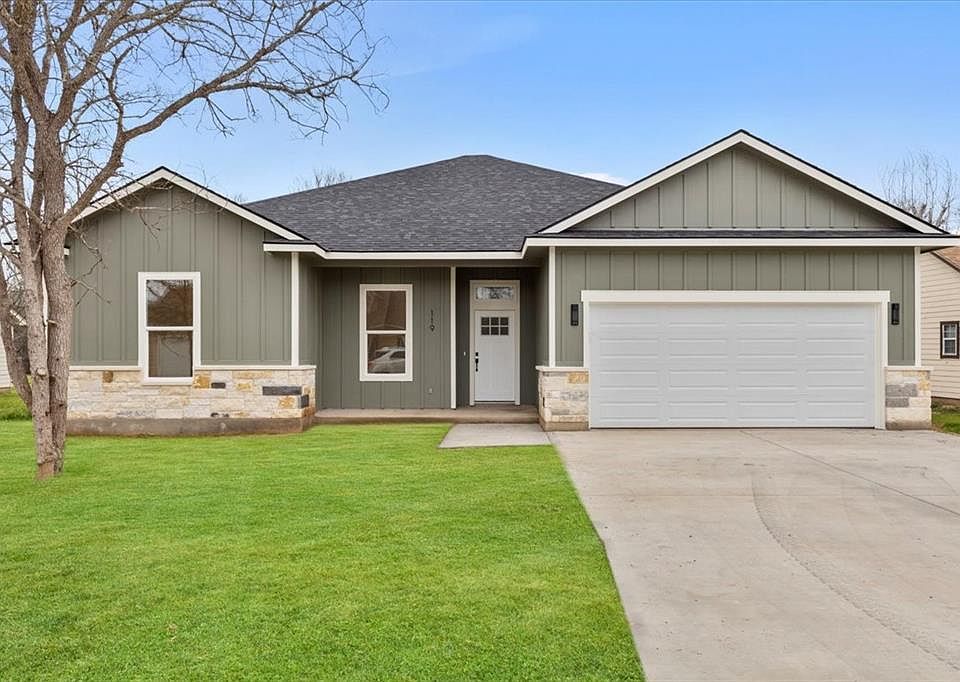 1st image of 119 E Kikipua Ln