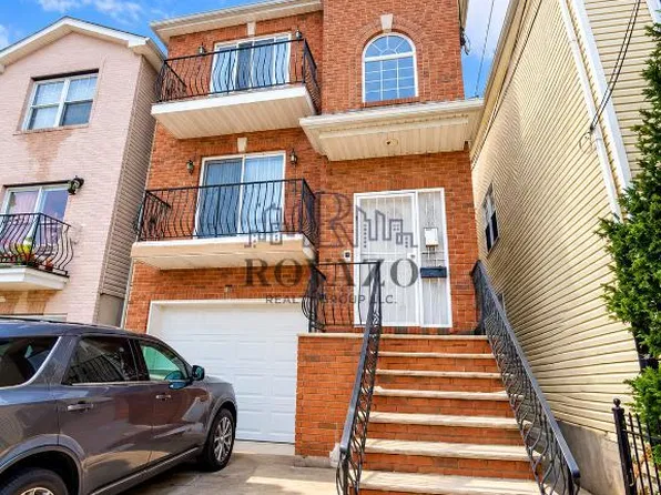 440-441 S 19th St #1, Newark, NJ 07103
