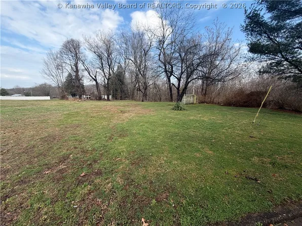 0 3rd St, New Haven, WV 25265