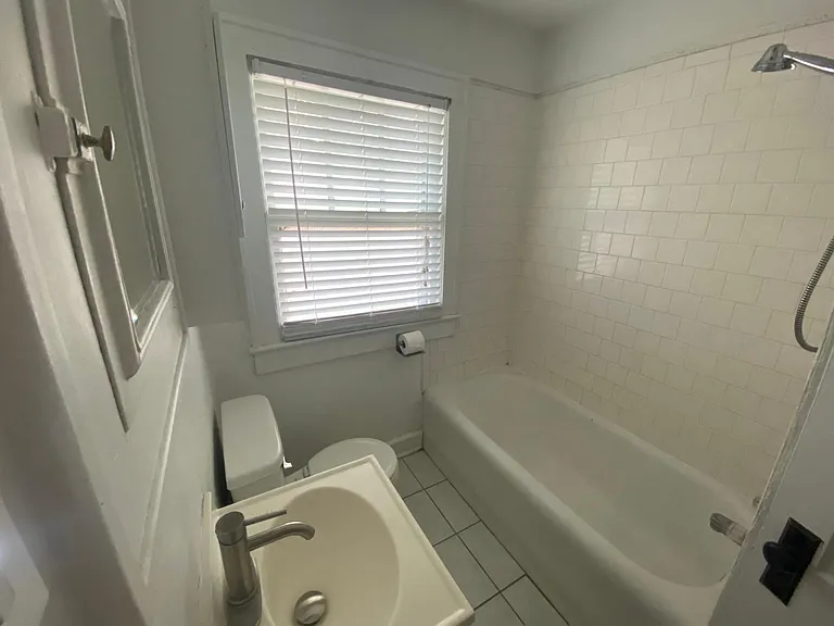 5267 N College Ave #5267 — Photo 18