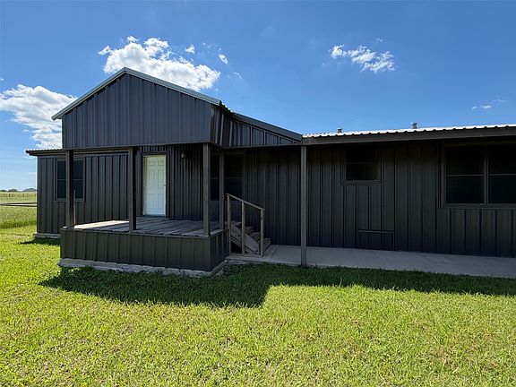 5th image of 6151 Miller Rd