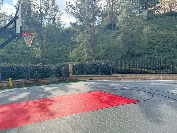 2nd image of 28325 Esplanada Dr