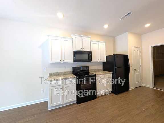 2nd image of 8321 Kneller St