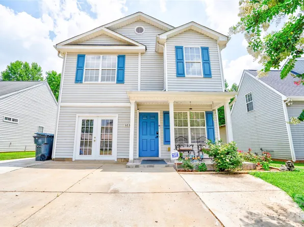 9336 Dewey Dr, Charlotte, NC 28214