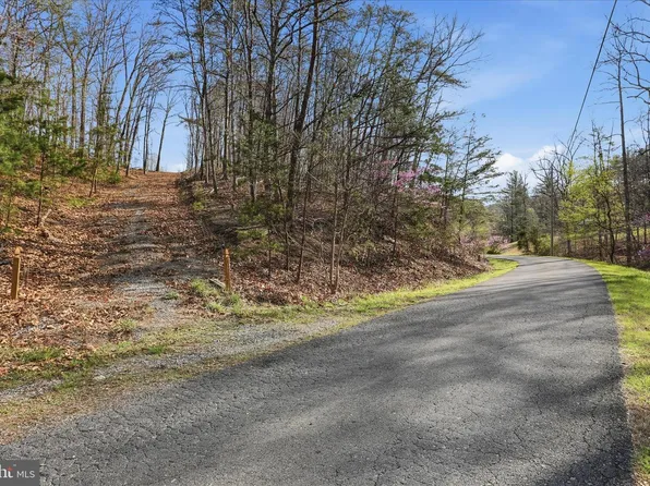 Whispering Knolls Dr, Winchester, VA 22603