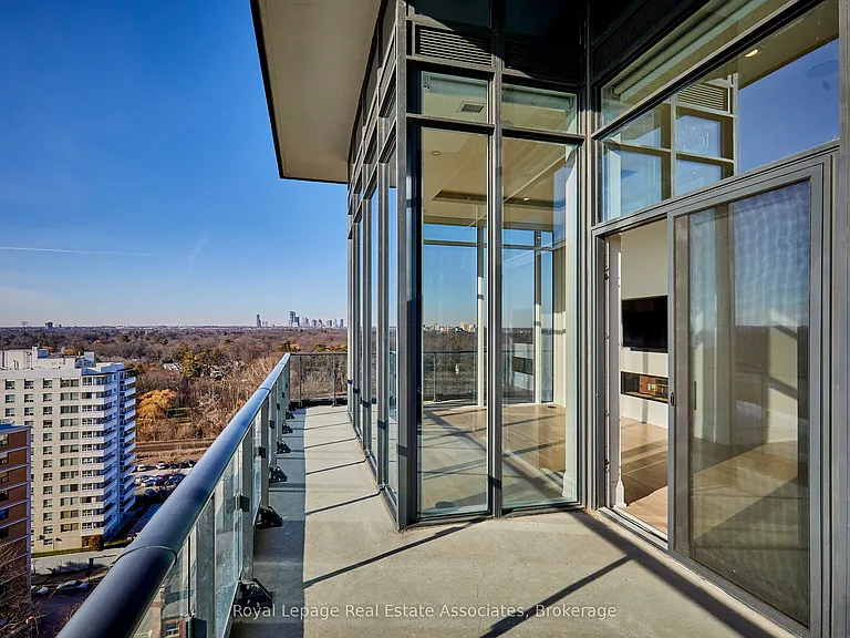 21 Park St E #1803 — Photo 12