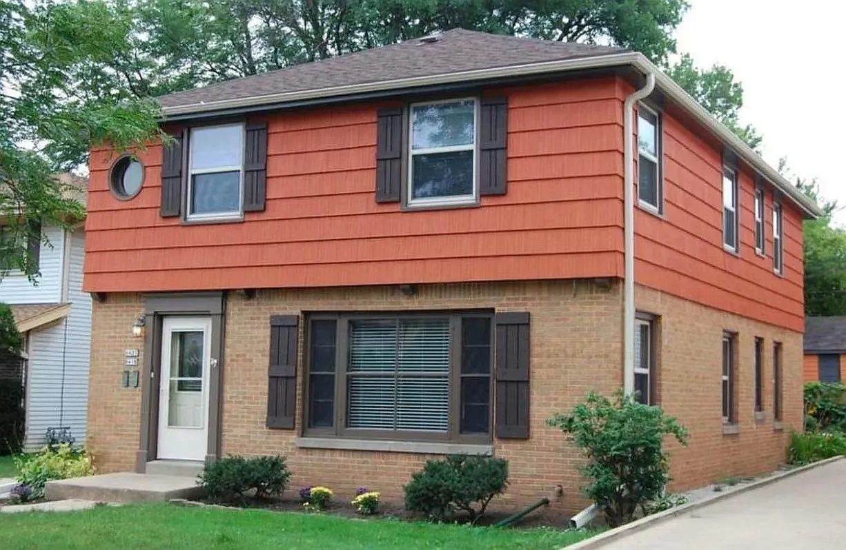 2 bed, 1.0 bath, 1150 sqft, $1,357 — Photo 1