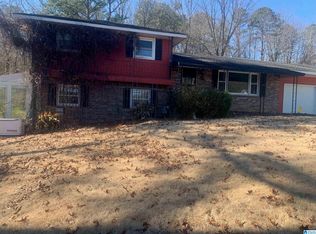 916 Pineview Rd, Irondale, AL 35210